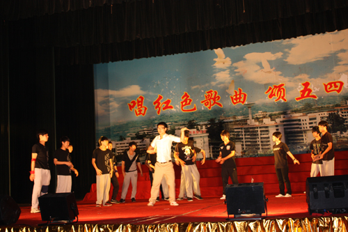 2012515165814.jpg