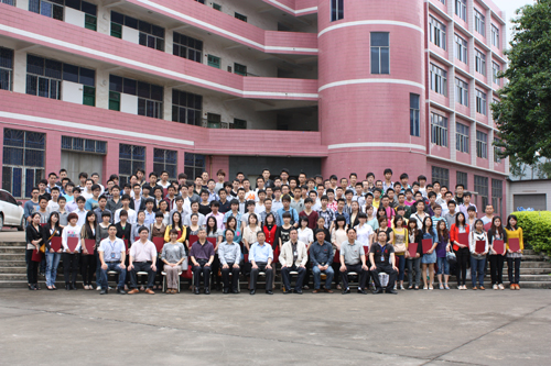 2012416103654.jpg