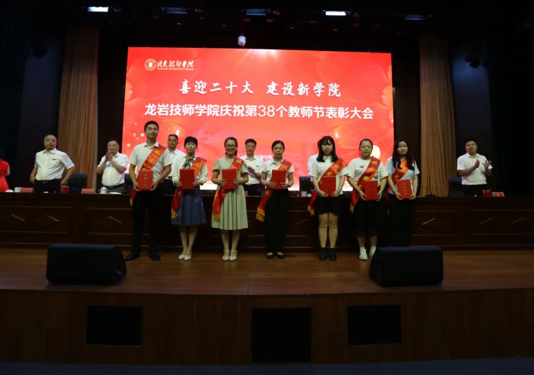 1664279148787018267.jpg 640 (43).jpg