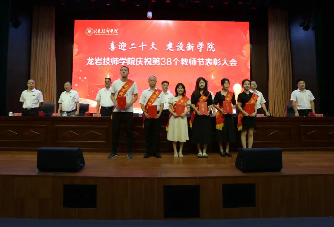 1664279306189071043.jpg 640 (46).jpg